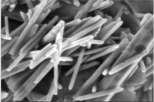 zno nanowire dizilerinin mikro fiberler üzerindeki büyümesi
